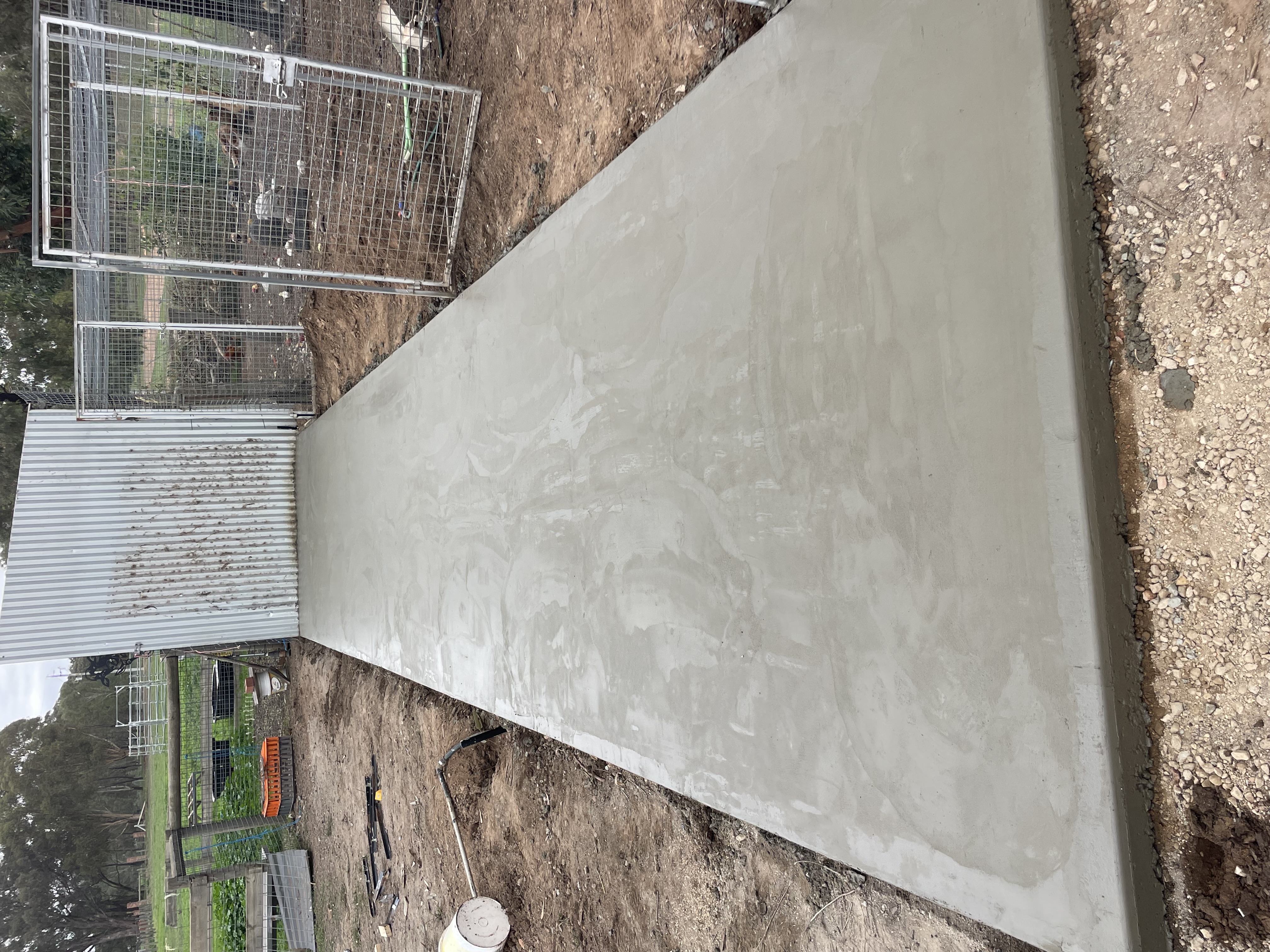Concrete slab pour